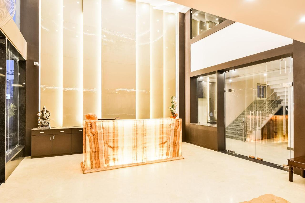 Townhouse 652 Hotel Royal Akshayam Jaipur Exteriör bild