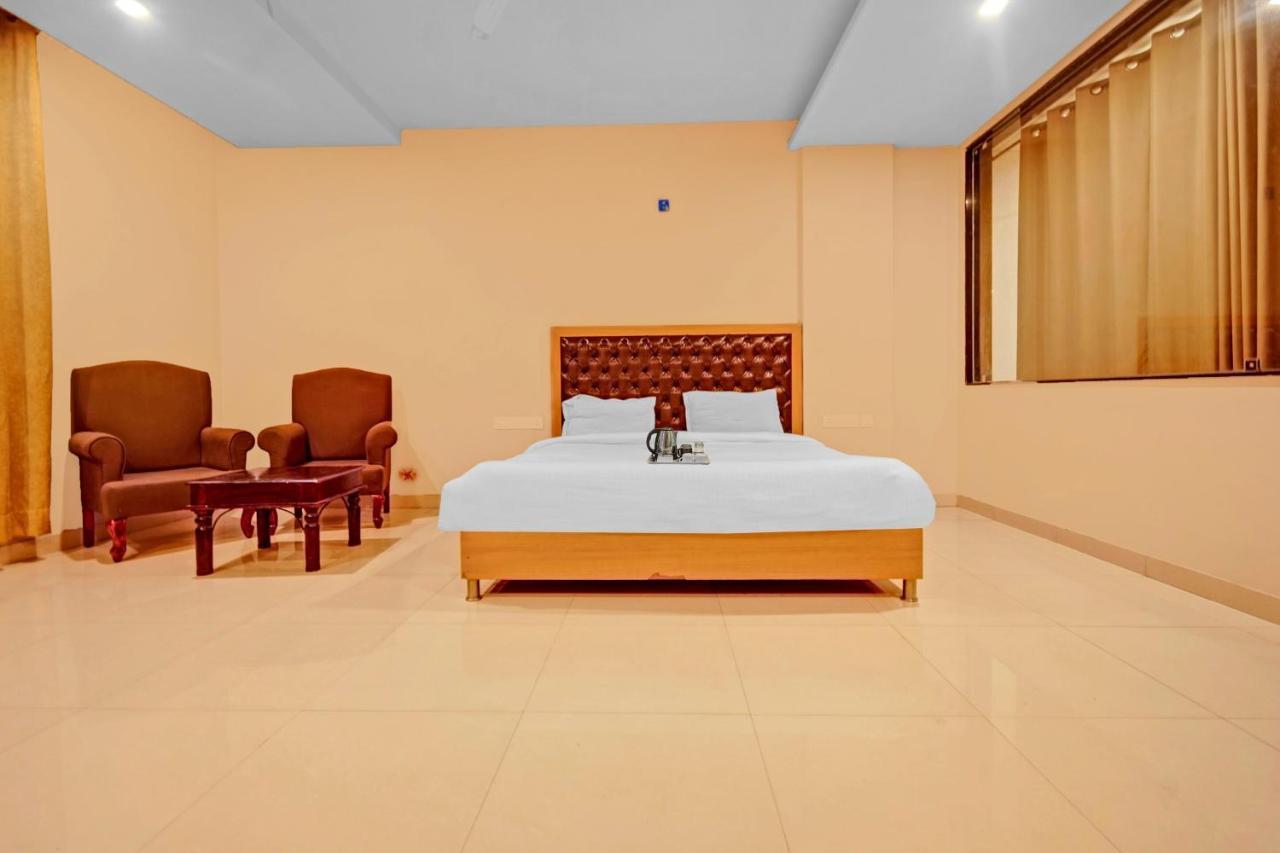 Townhouse 652 Hotel Royal Akshayam Jaipur Exteriör bild